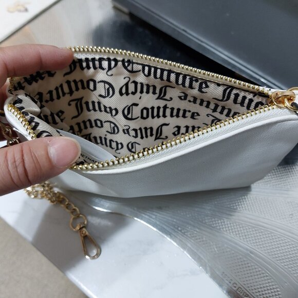 Great Size Juicy Couture Longer Clip On Chain Wallet Wristlet Bag WHITE Gold - Picture 7 of 10